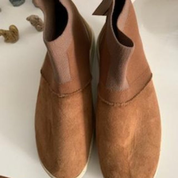 ADNO Shoes - Adno 5.10 Sheepskin Sand Brown High Top Knit Sneakers